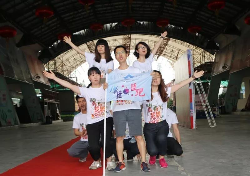 久久人妻少妇嫩草AV