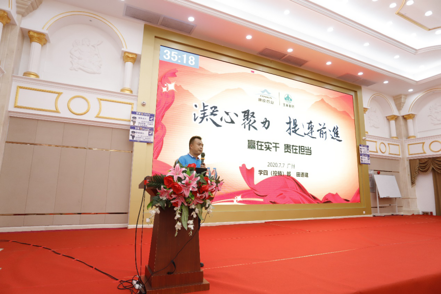 久久人妻少妇嫩草AV