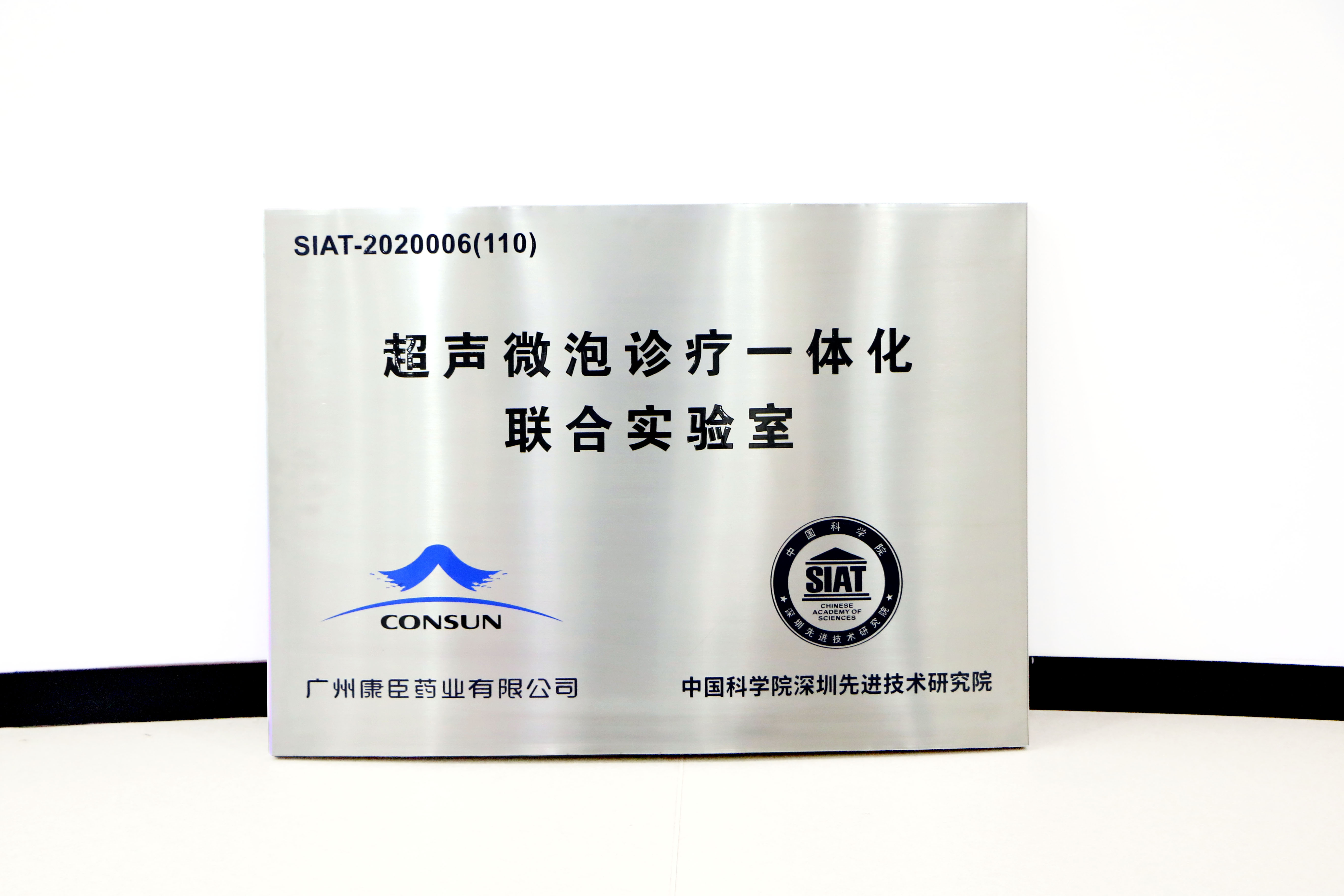 久久人妻少妇嫩草AV