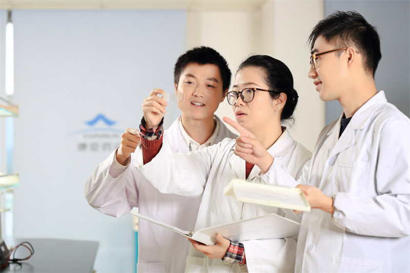 久久人妻少妇嫩草AV