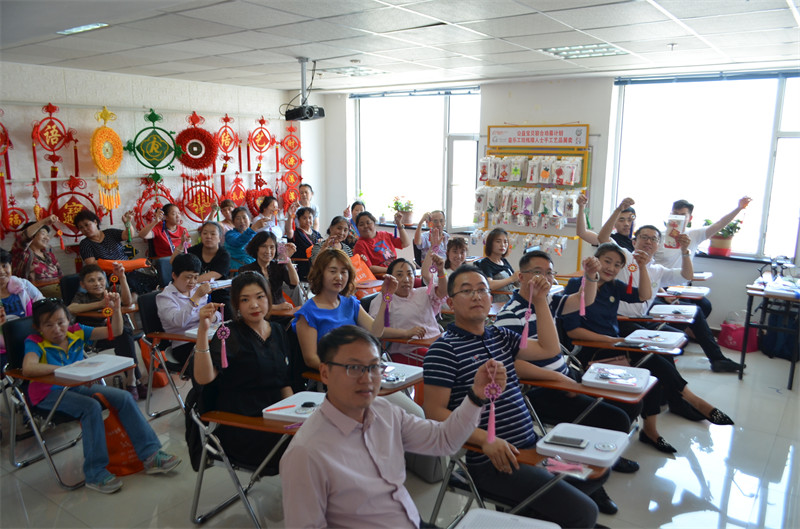 久久人妻少妇嫩草AV