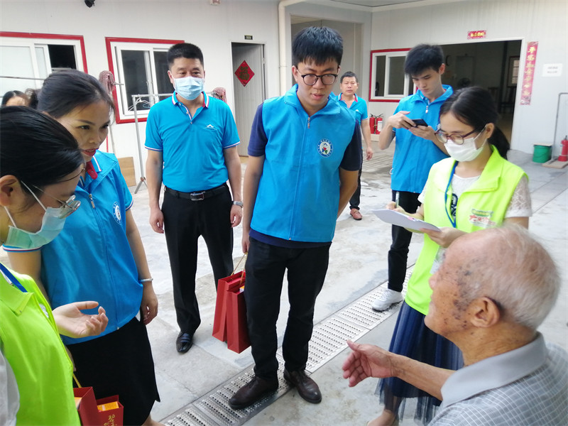 久久人妻少妇嫩草AV