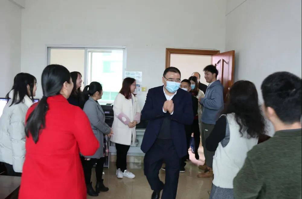 久久人妻少妇嫩草AV