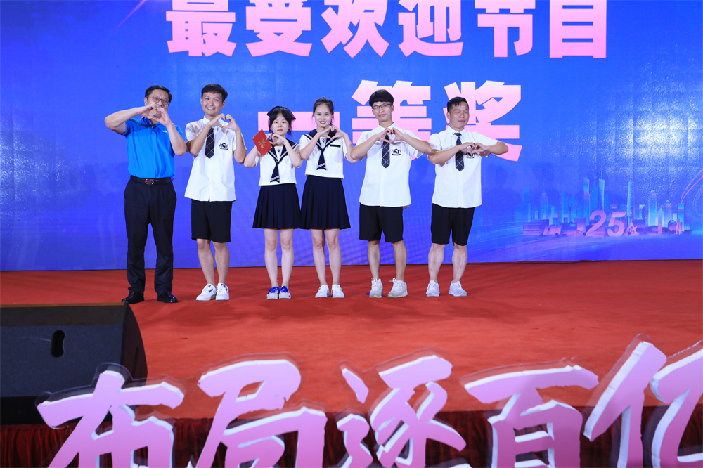 久久人妻少妇嫩草AV