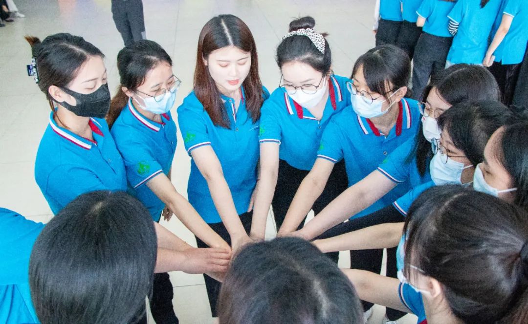 久久人妻少妇嫩草AV