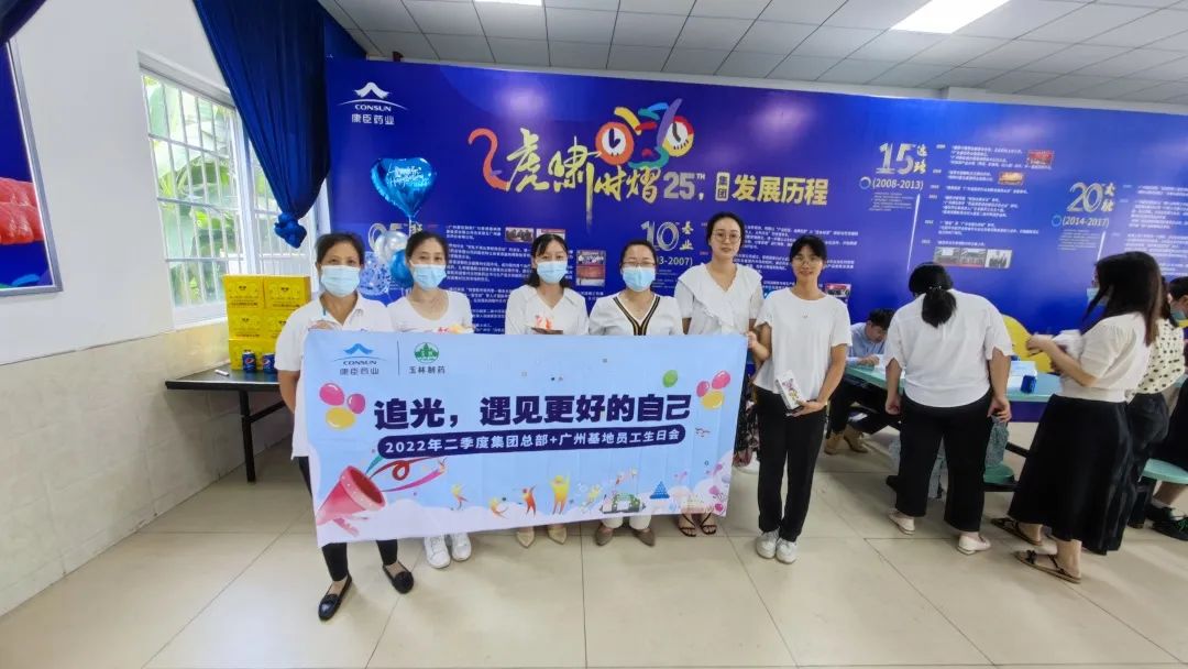 久久人妻少妇嫩草AV