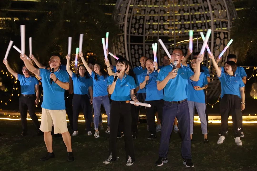 久久人妻少妇嫩草AV