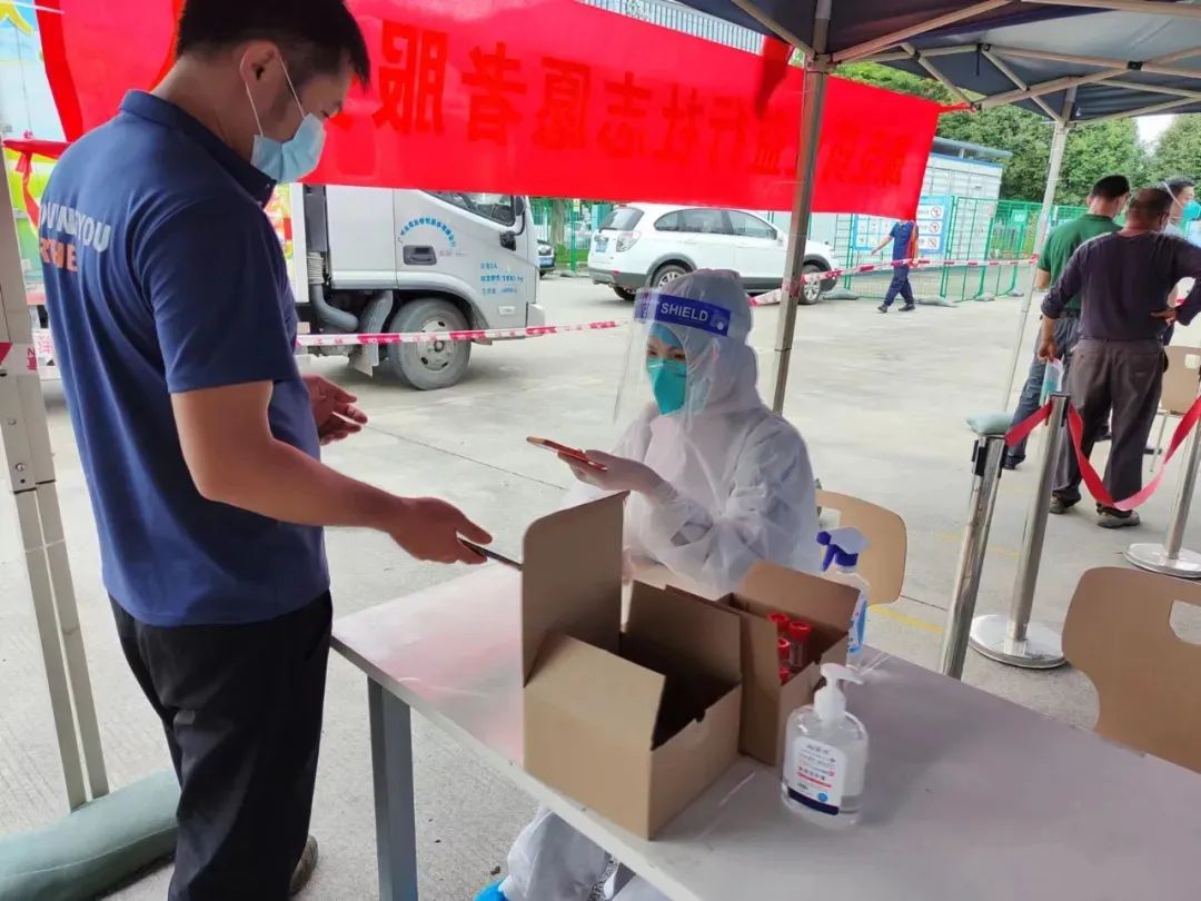 久久人妻少妇嫩草AV