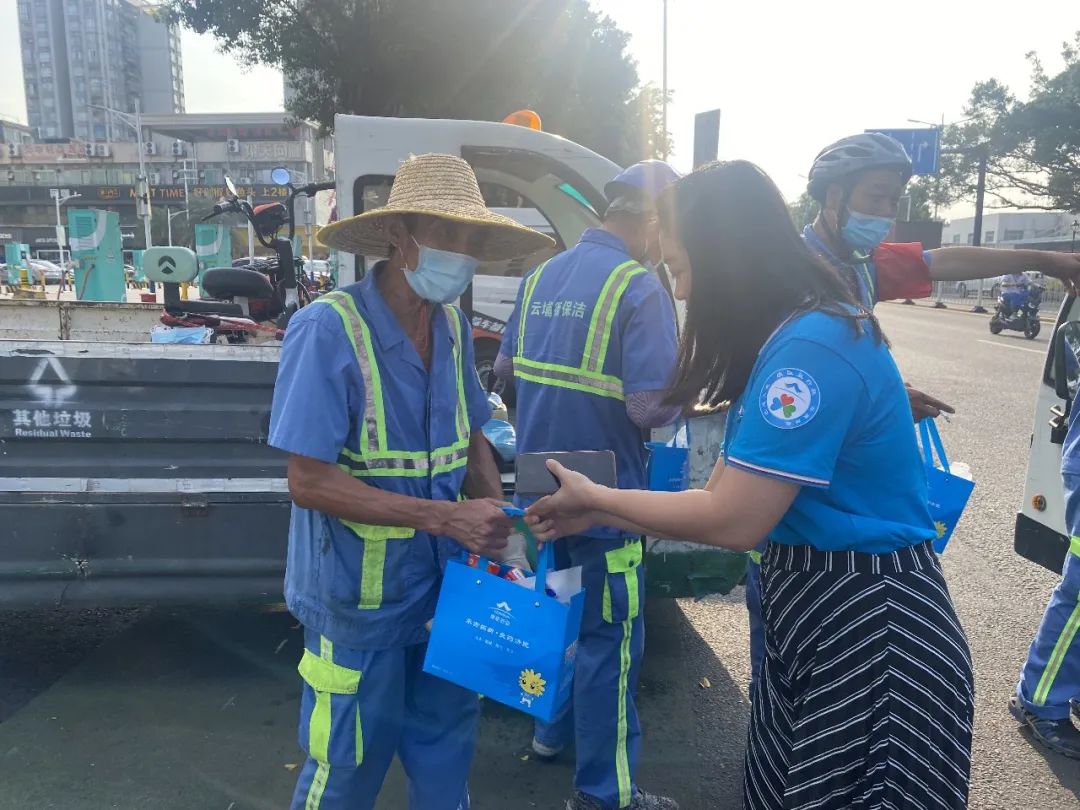 久久人妻少妇嫩草AV