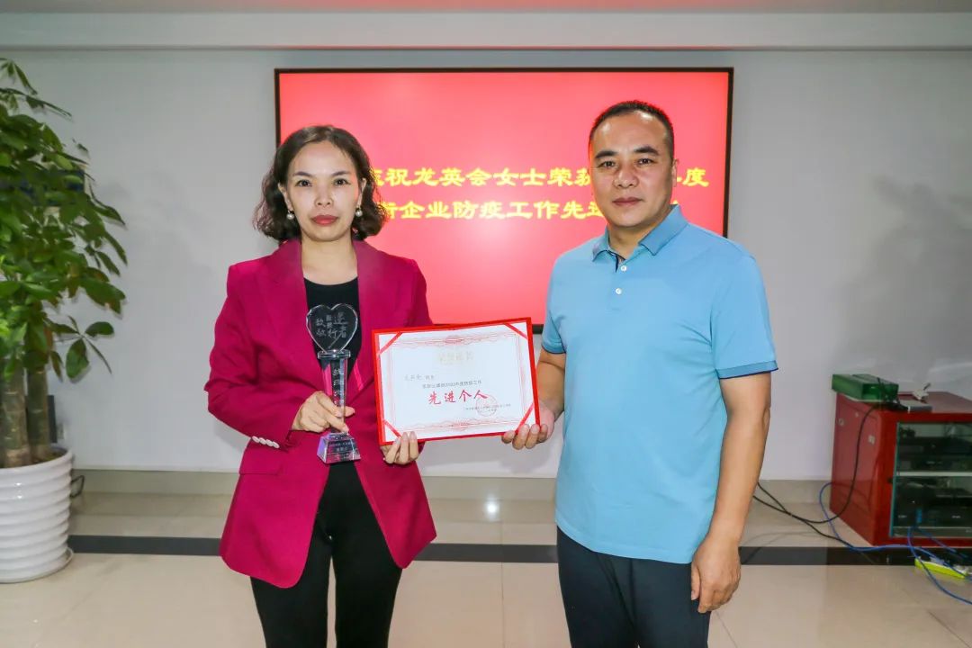 久久人妻少妇嫩草AV