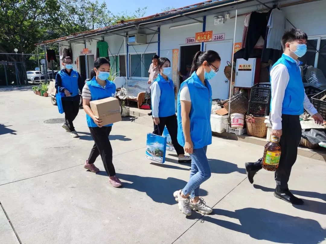 久久人妻少妇嫩草AV