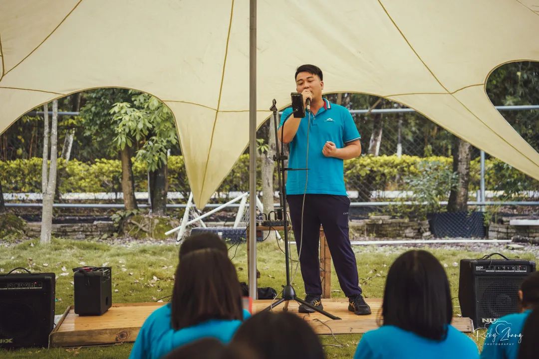 久久人妻少妇嫩草AV