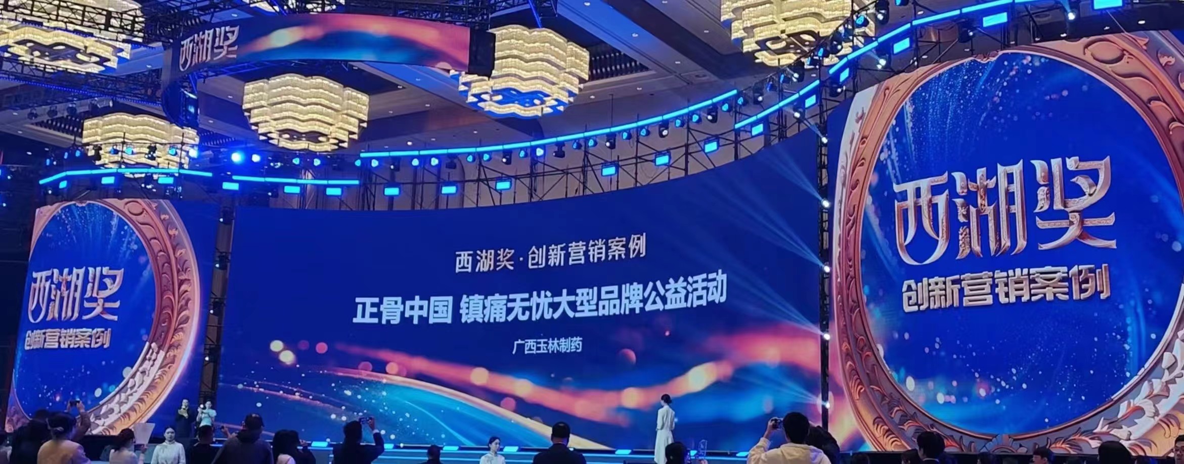 久久人妻少妇嫩草AV