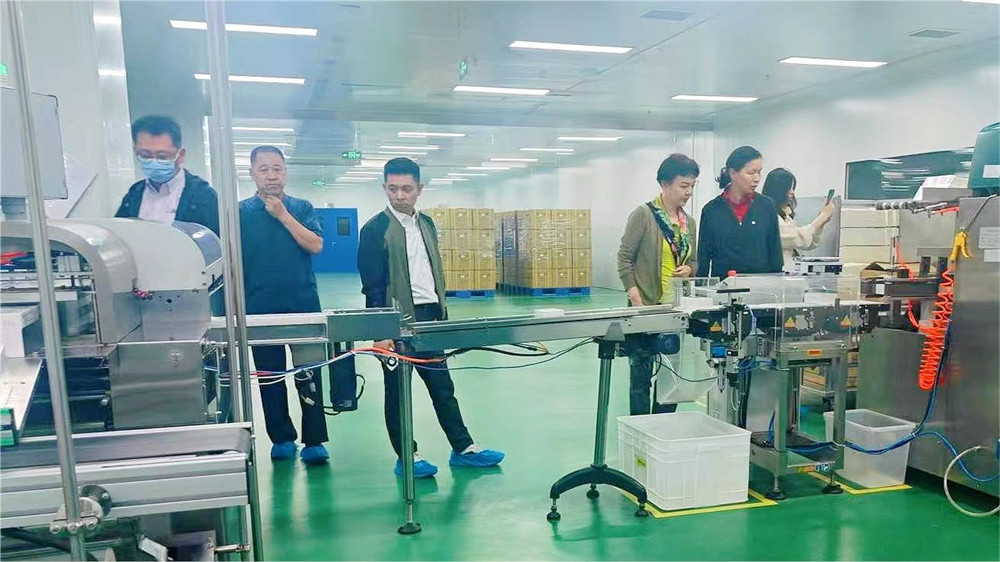 久久人妻少妇嫩草AV