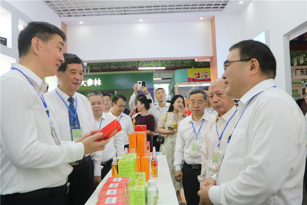 久久人妻少妇嫩草AV