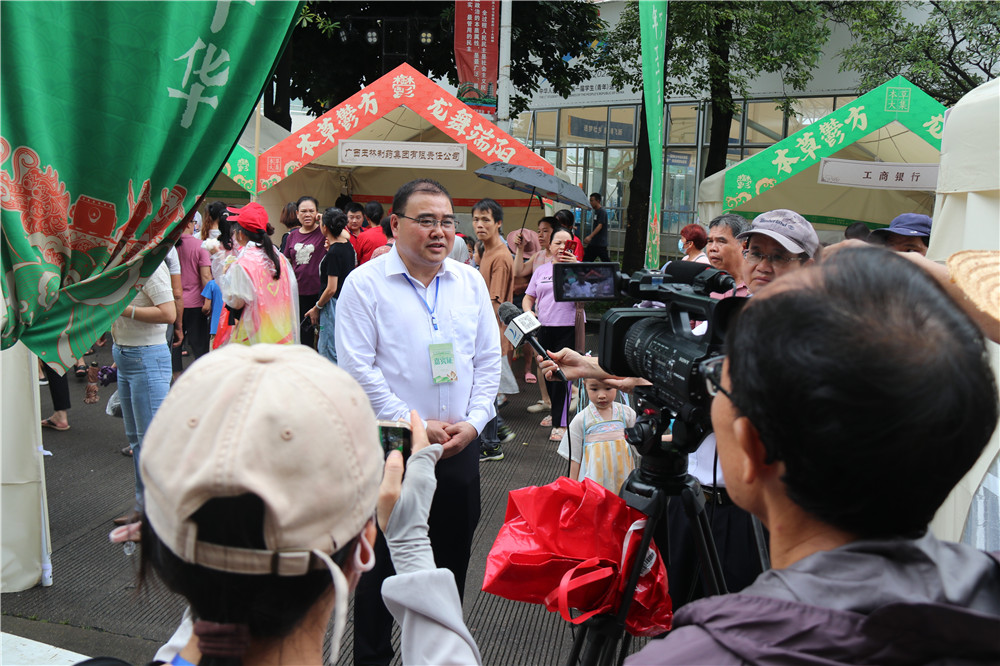 久久人妻少妇嫩草AV