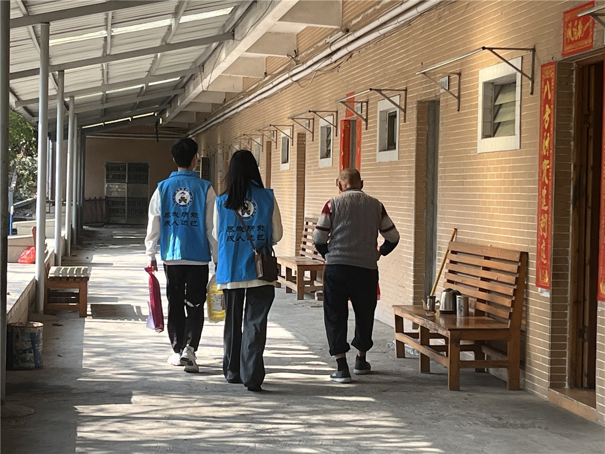 久久人妻少妇嫩草AV