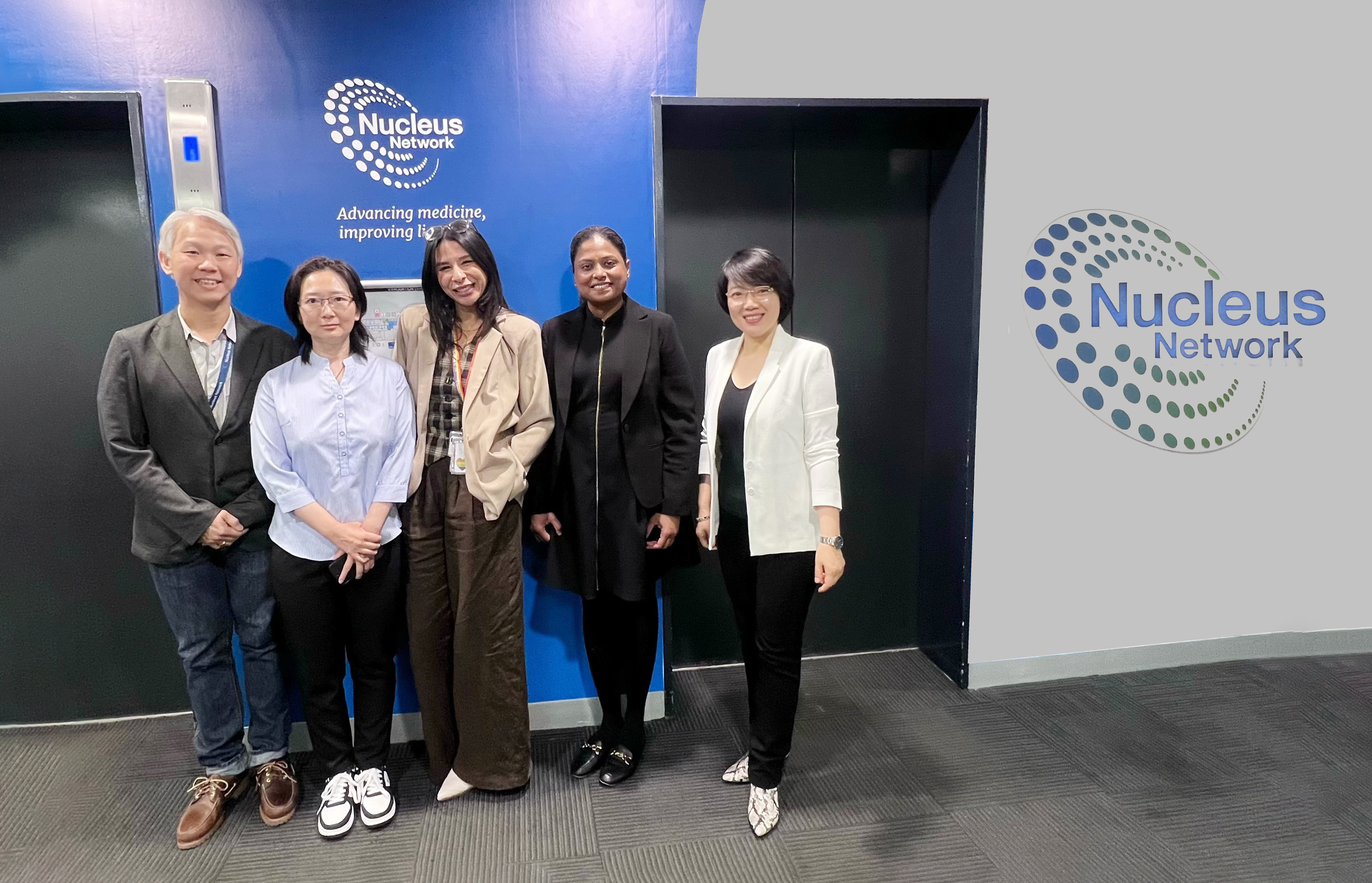 久久人妻少妇嫩草AV